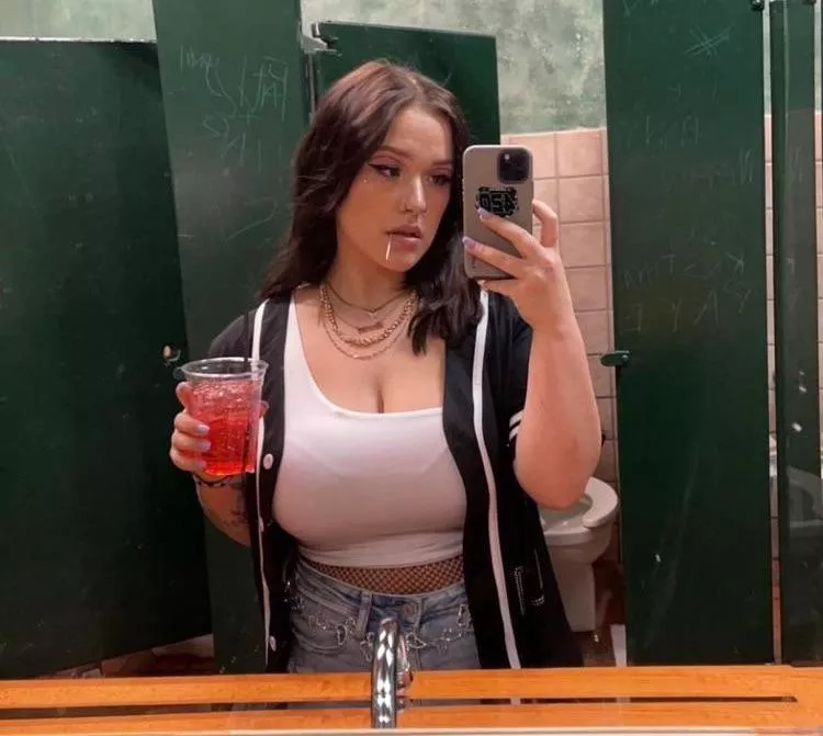 Impossible to hide posted by SarvoGoon