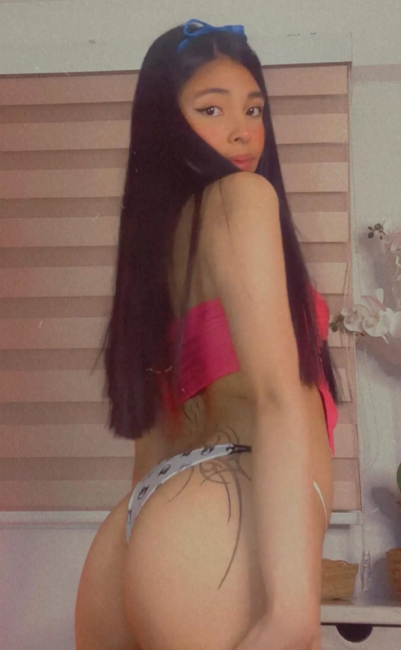 [missesmeralda] I’m online in few hours i wait for you daddy posted by JulianaTique