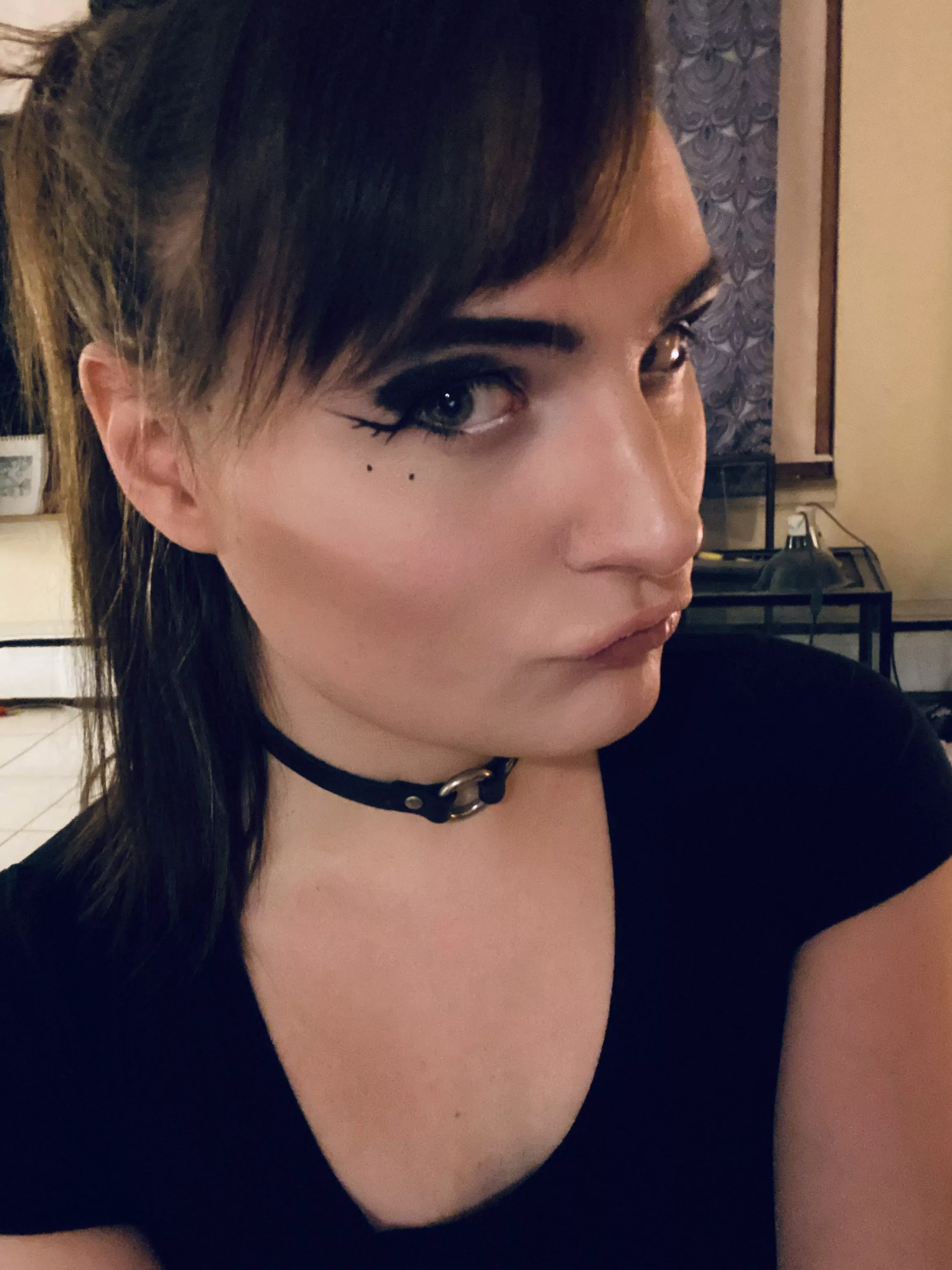 My ponytail makes me feel cute posted by AvaShade