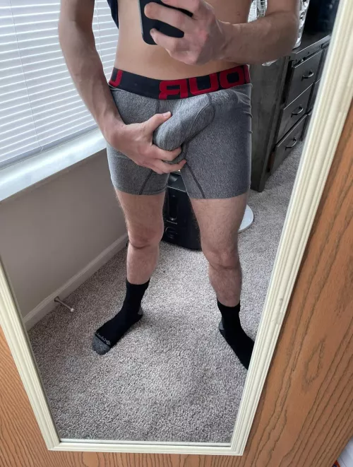 Pre-work bulge pic, what do you think? by bigoldesketitt