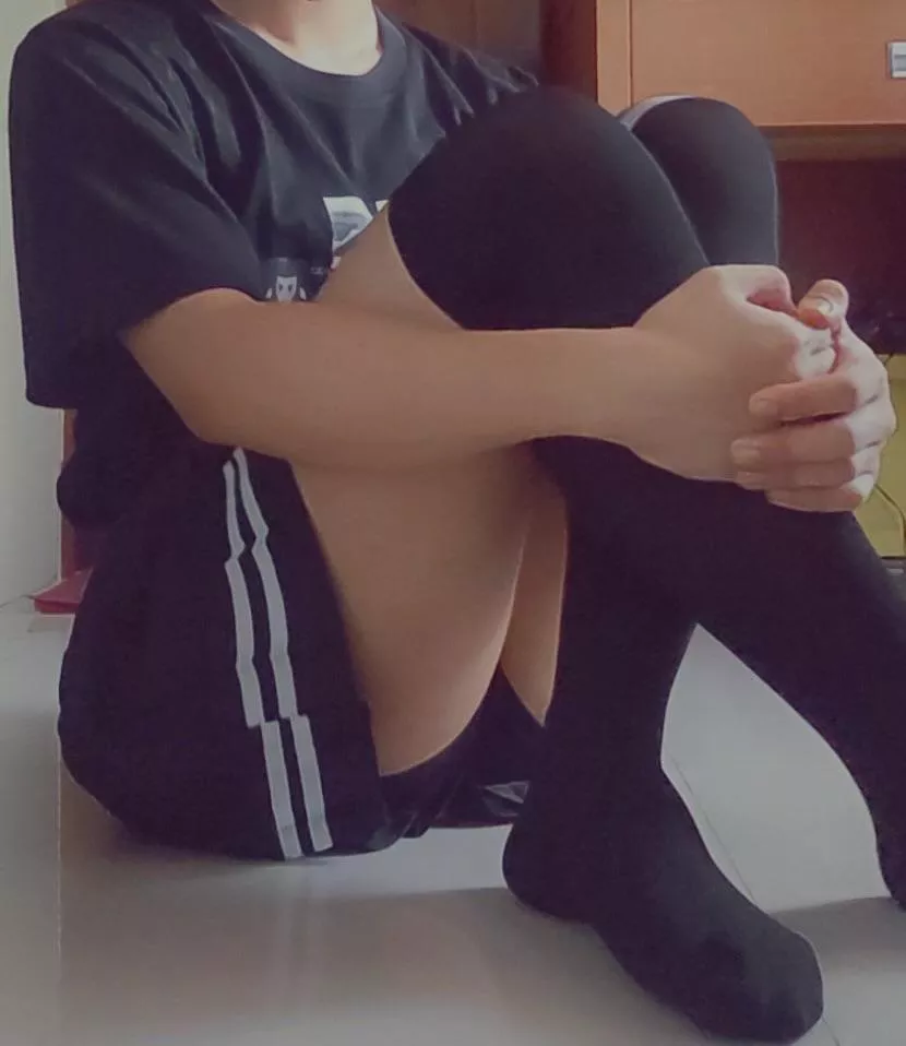 Salut 👋 posted by Icy_Bookkeeper293