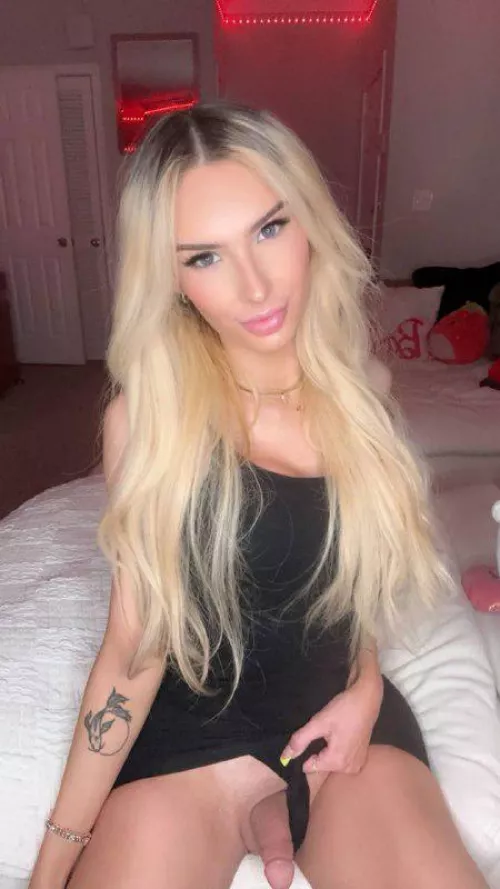 Say YES if I'm the type you'd fuck raw💦 by Kenzie_Tazanna