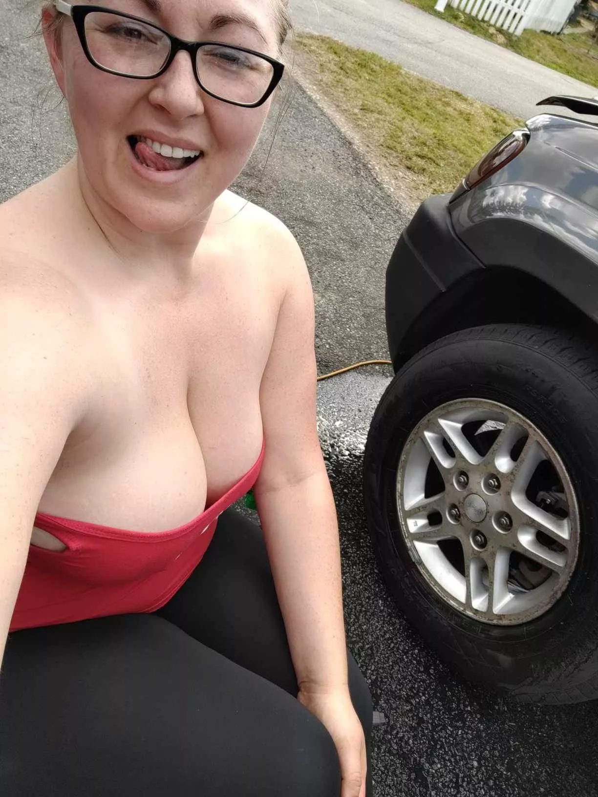 She washes cocks and wheels posted by eagleyephotos