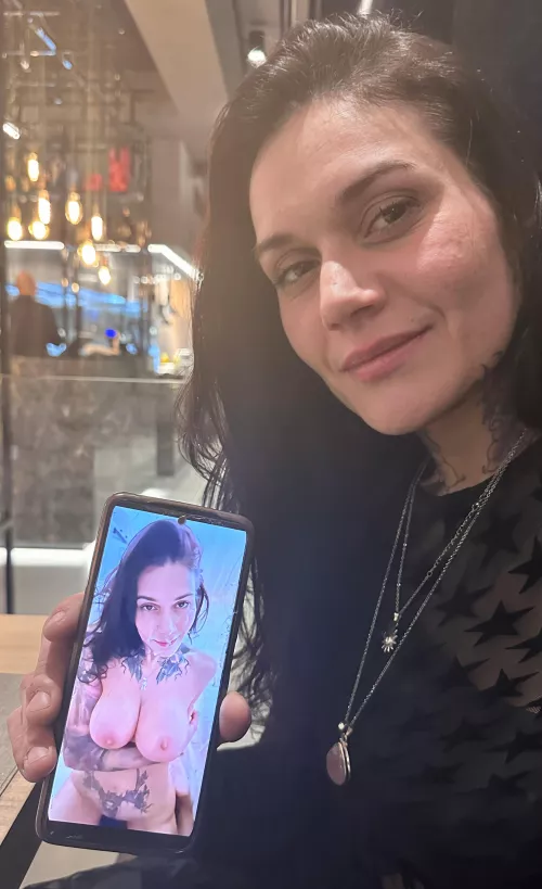 Showing my cum covered face in a restaurant full of people by CaezarDP