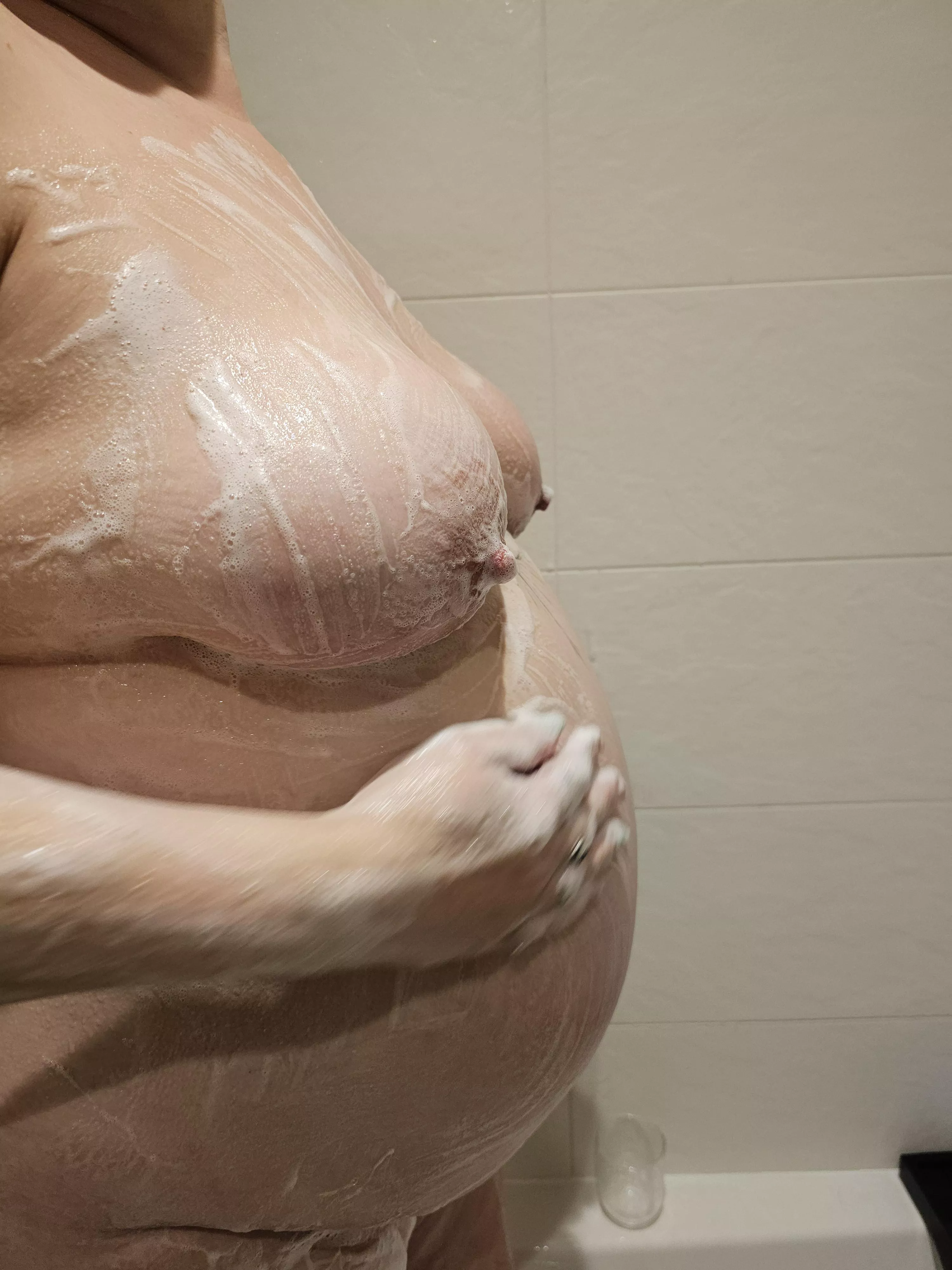 soapy and pregnant. who wants to rinse me off? posted by Brave-Craft7394