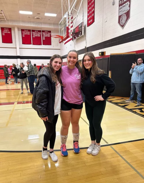 volleyball girls by Relevant_Internet966