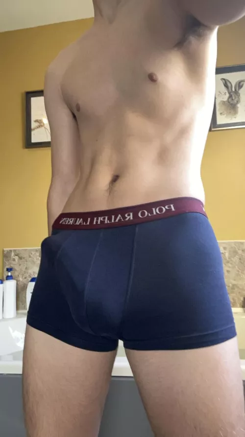 Who likes 18 year old bulge by UpstairsAd6745