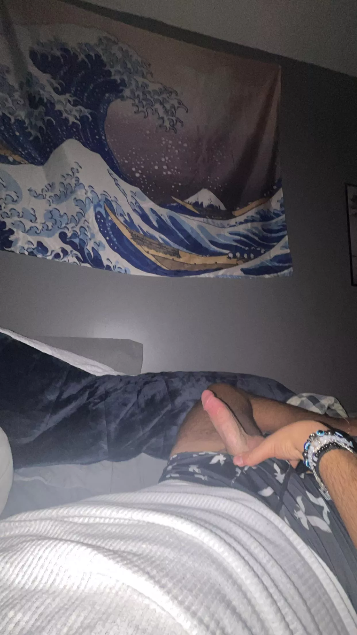 18. any big bro wanna help out lil bro posted by prettyyyboyyyy