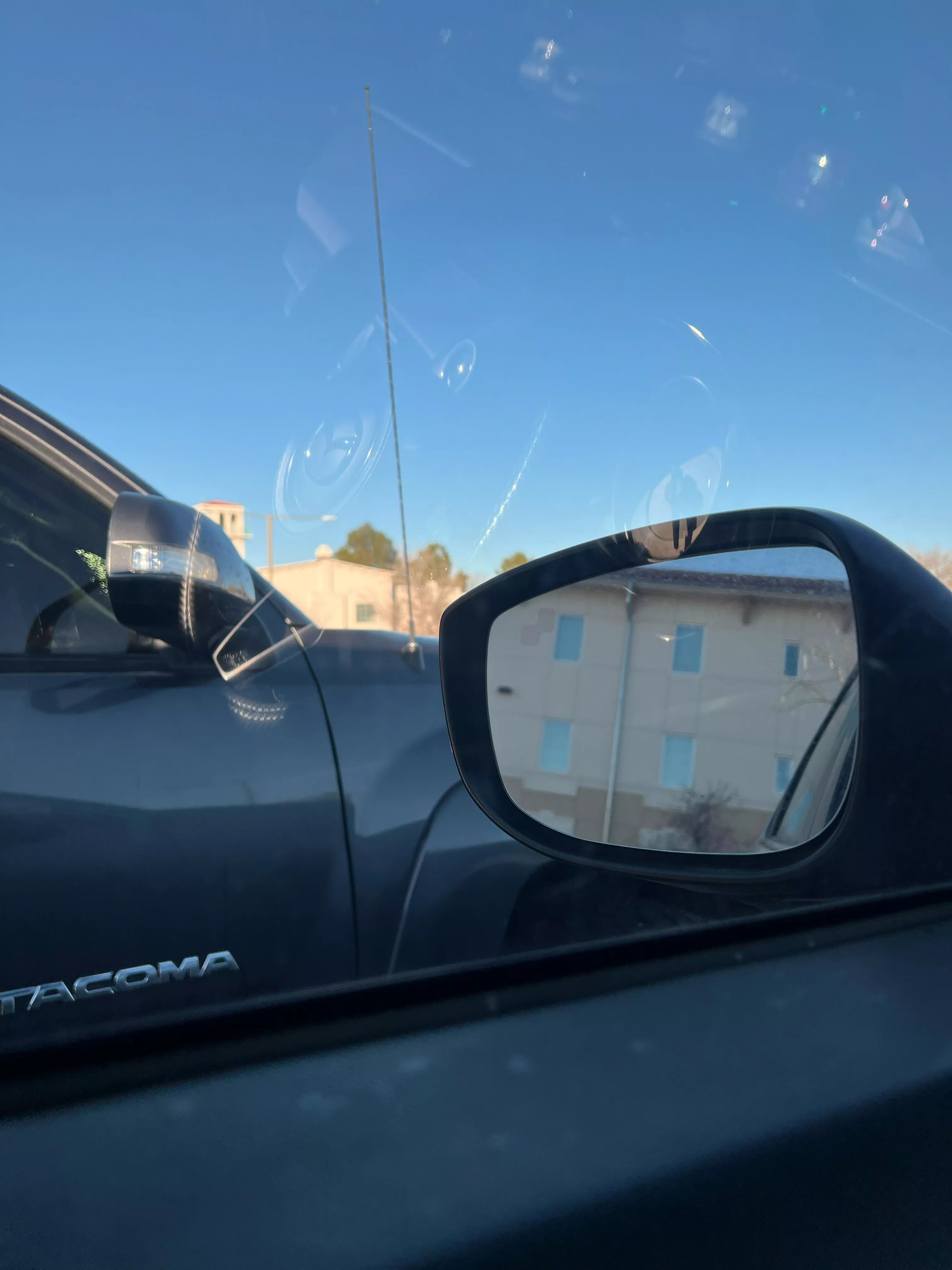 19 m jerking in my college parking lot lets have fun add me: diegol4944 posted by yesdaddysexyman1057