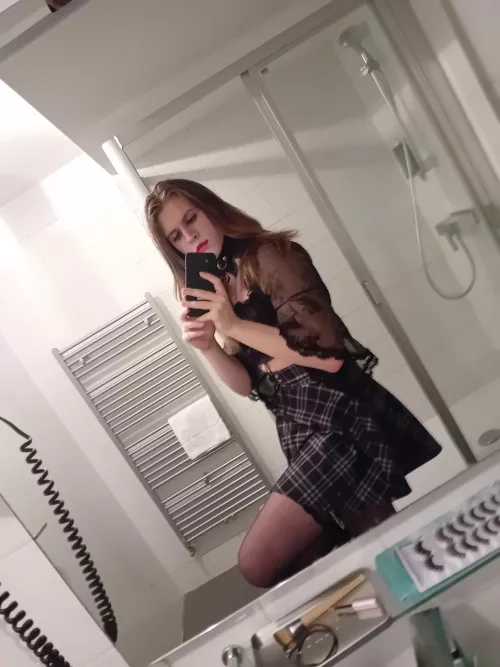 All dolled up 🥰 My date is waiting for me in the bedroom 😈 by sissyvanessa1614