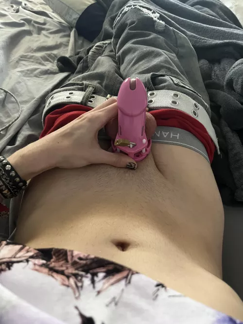 better in pink by chaste__