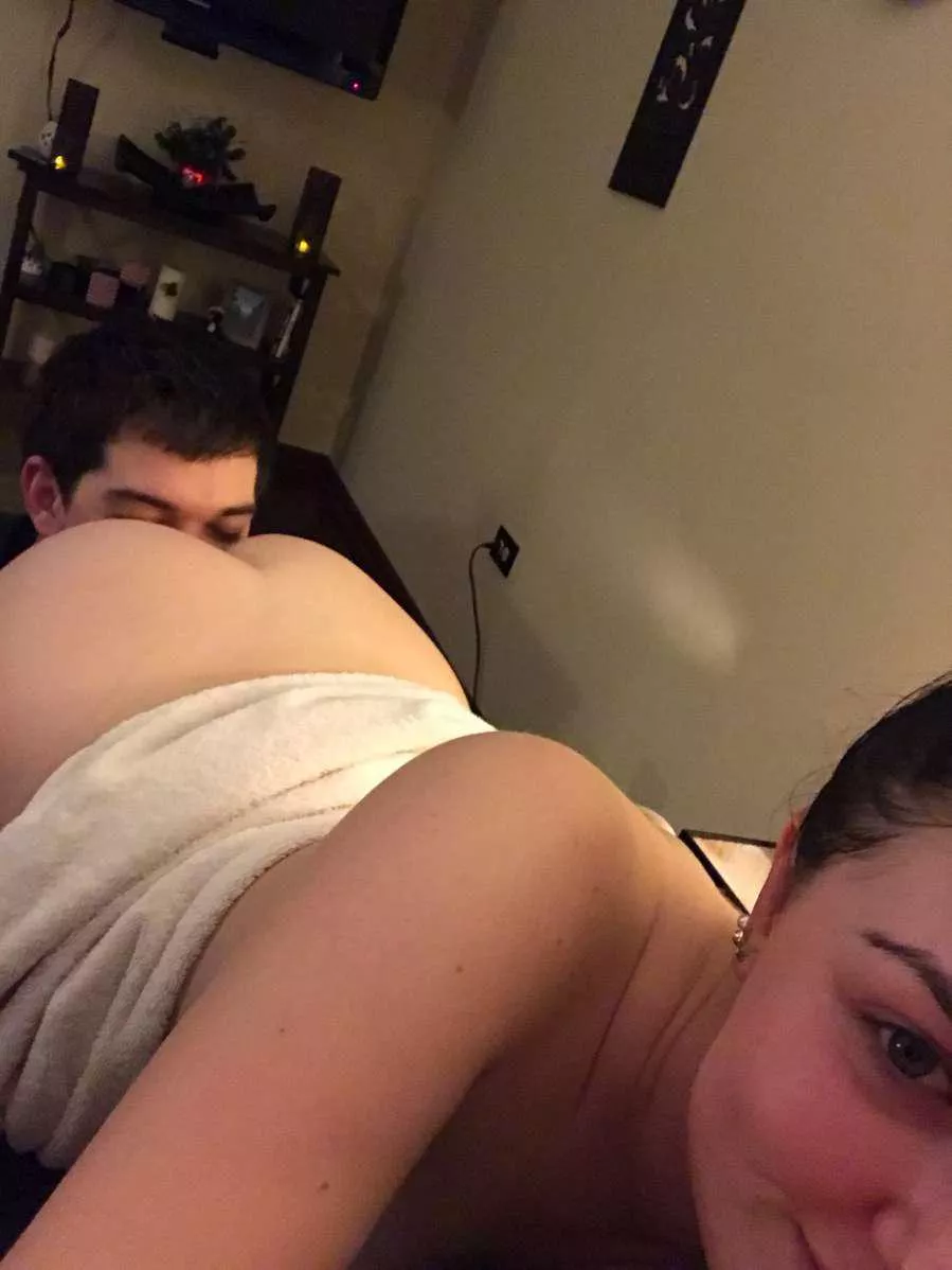 Can I suck your dick while he licks my pussy? 😏 posted by AdvancedDot9301