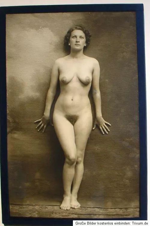 Crazy Eyes! by Mundane-Employer-719