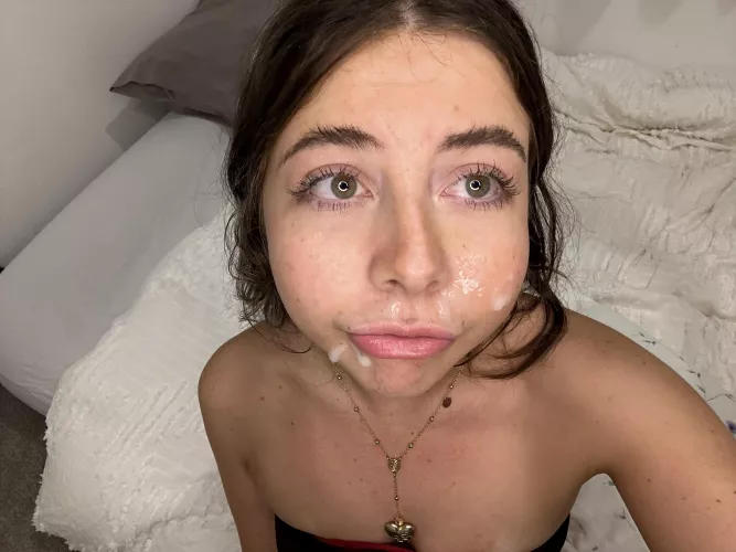 Cum all over this pretty face daddy by Travel_Mindless