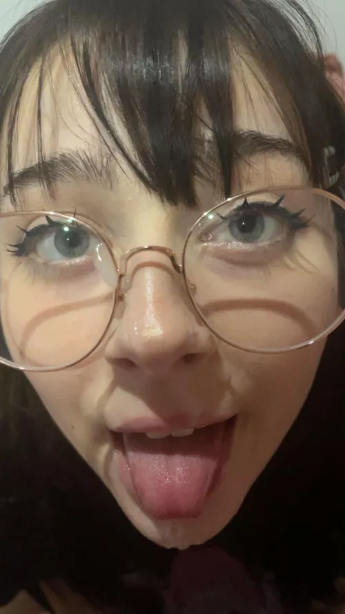 daddyyyy!! you got it on my glasses 😓 by lilli_chan