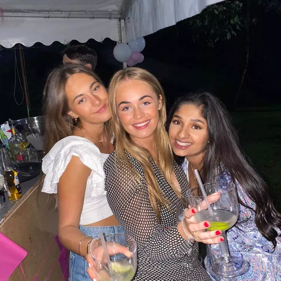 Drunk eyes [3] posted by throw-away6433