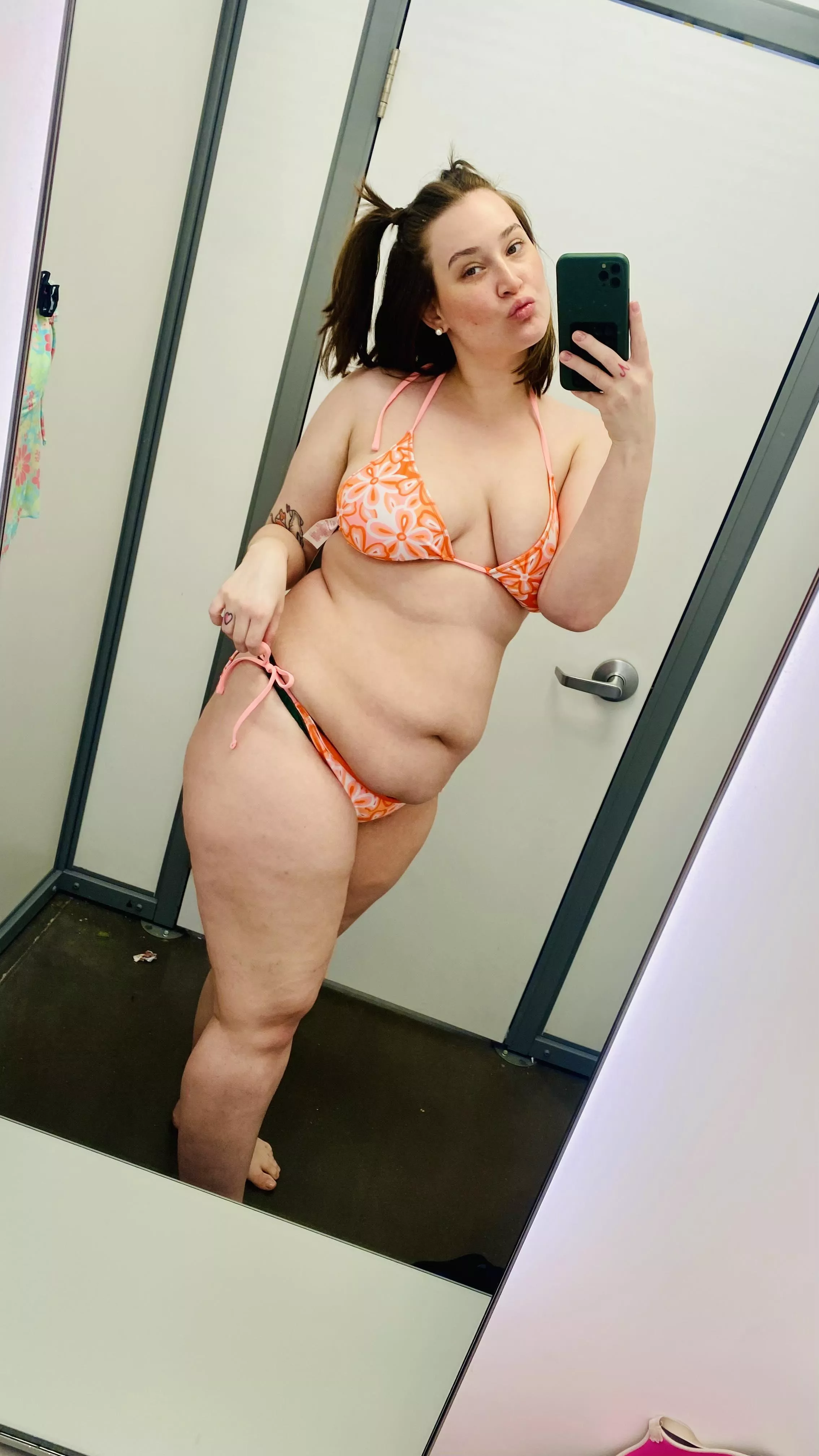 Groovy orange bikini posted by impalagenesis