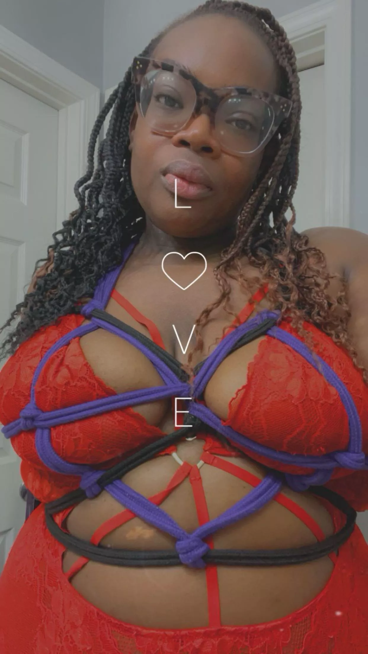 Heart 💜 posted by Uri_Universe69