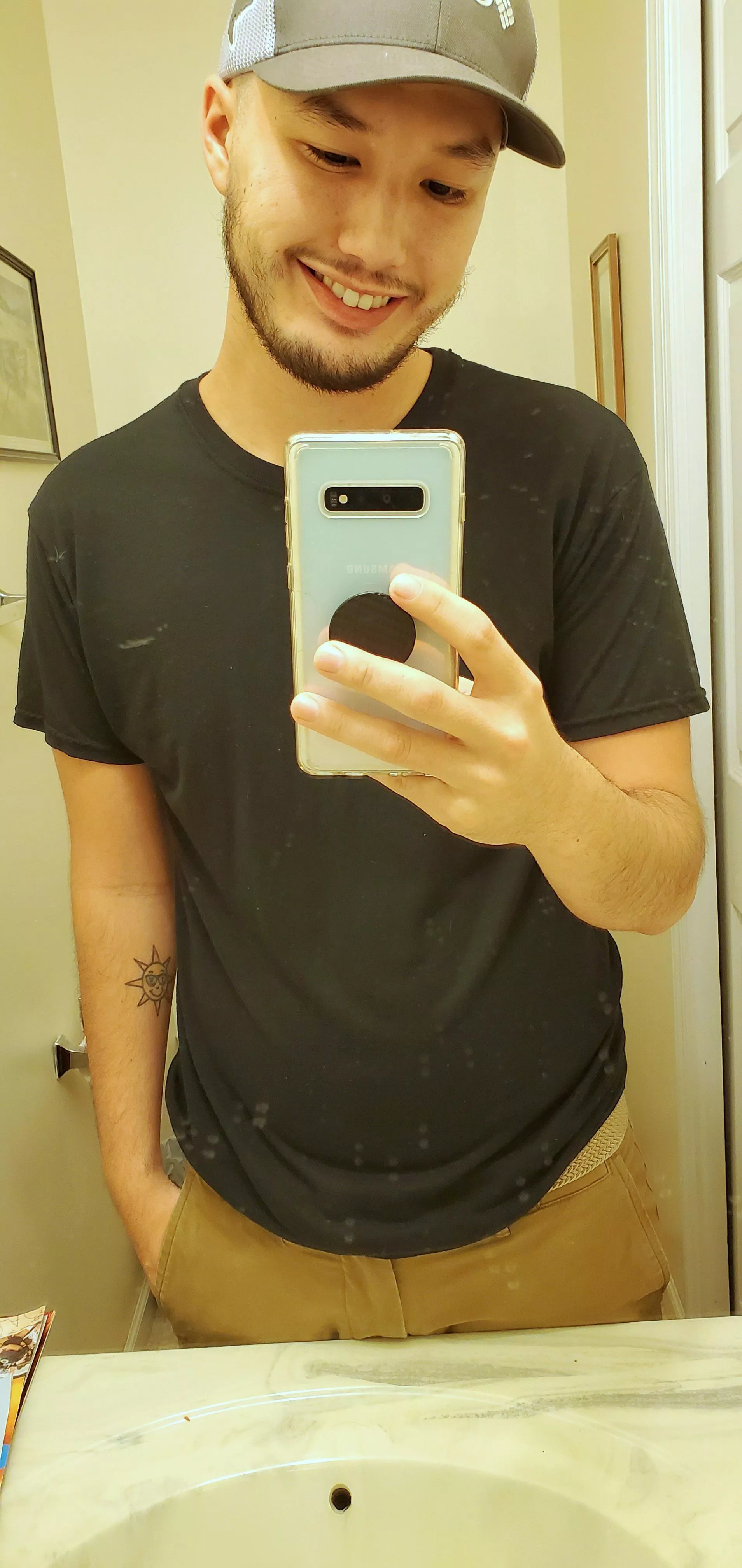 hope everyones having a great day/night! posted by bakedplumz