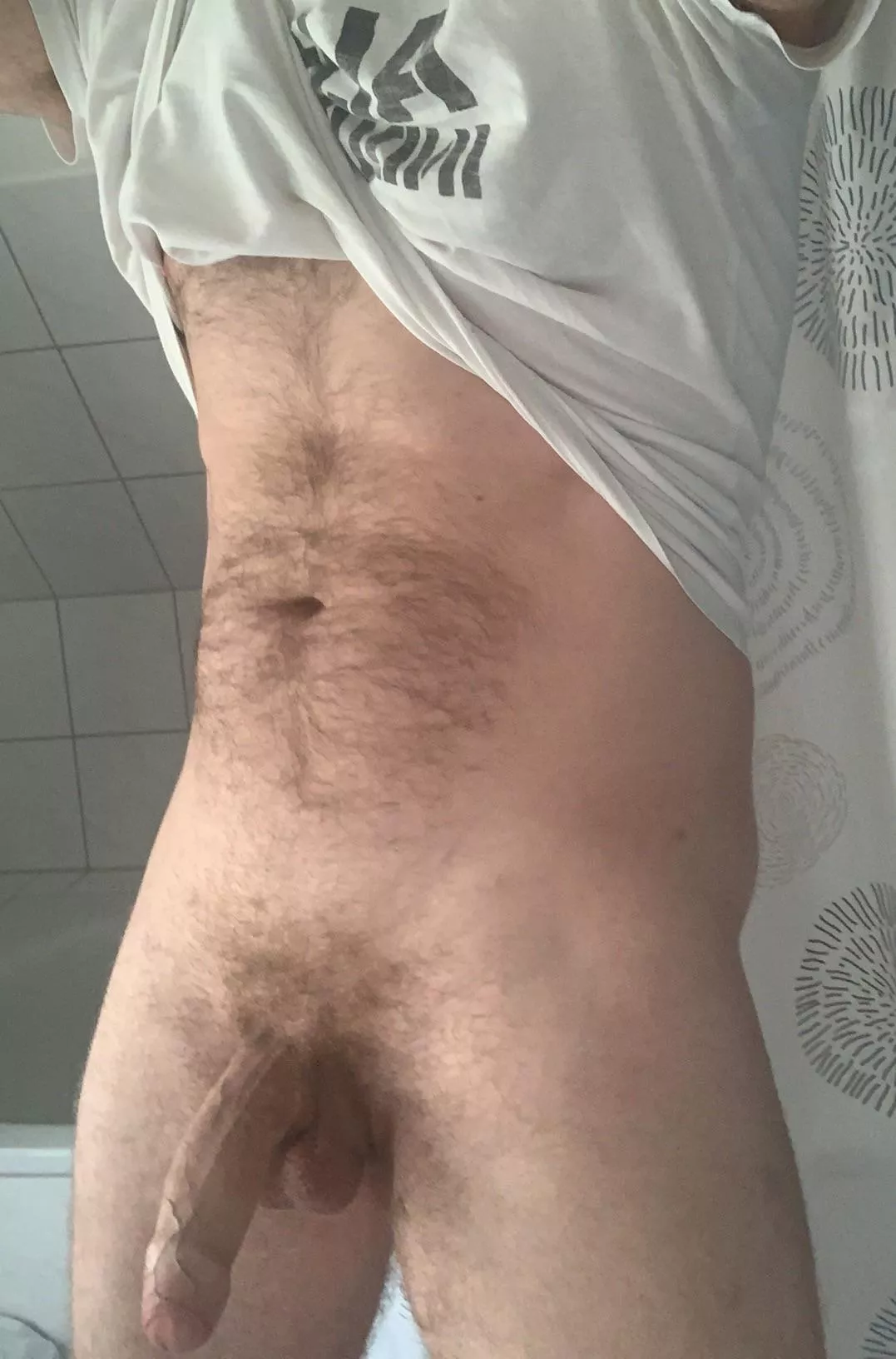 Hope you can help me with my semi Bro? posted by InfamousAssist6347