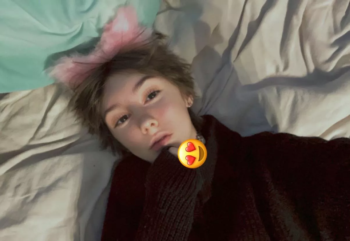 Hope you had a good Monday 💝 posted by Femboy4_uu_