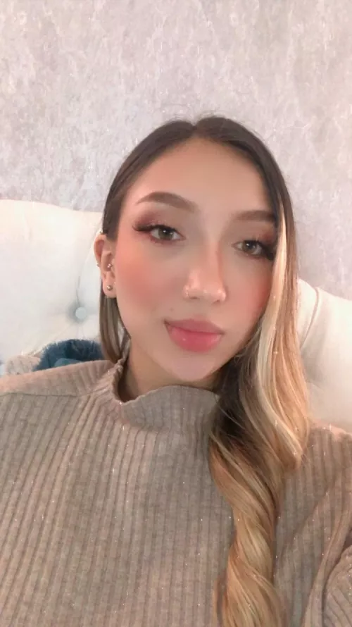 I always say Hi to my neighbors by xoLuciaaxo