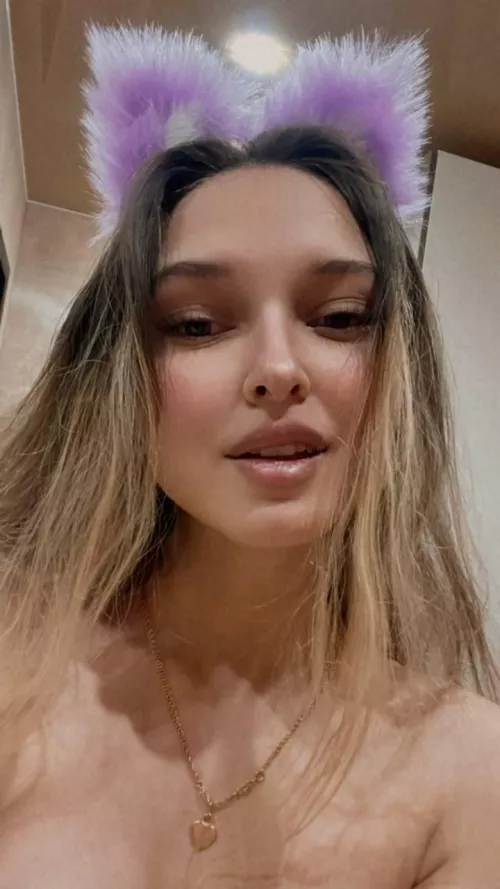 I feel so playful today by pluckilyriffle