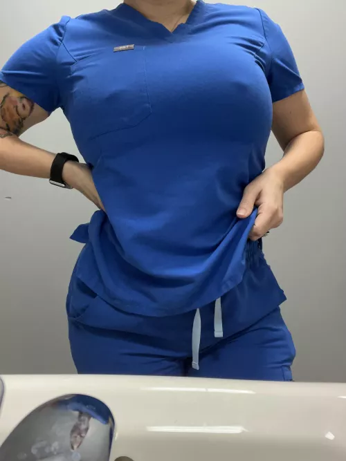 I forgot to bring my jacket today and now I’m freezing by Slice_of_hotwife