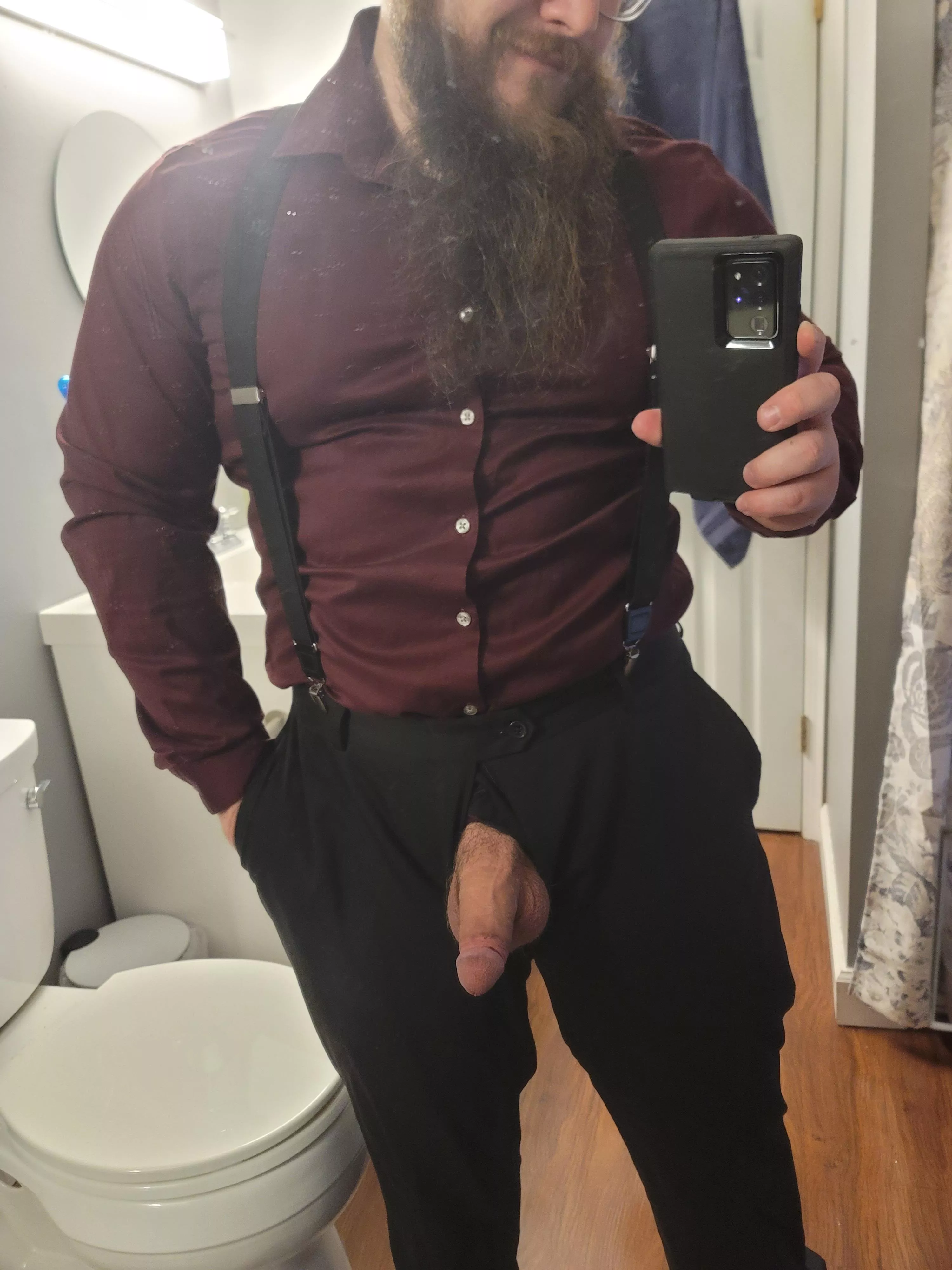 I should still be in bed 🥱 posted by bad_dawgg