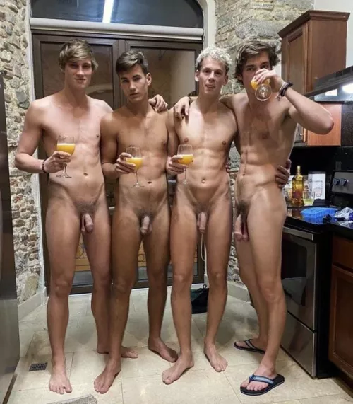 It’s the far right for me 🥵 by TomSchwartzy