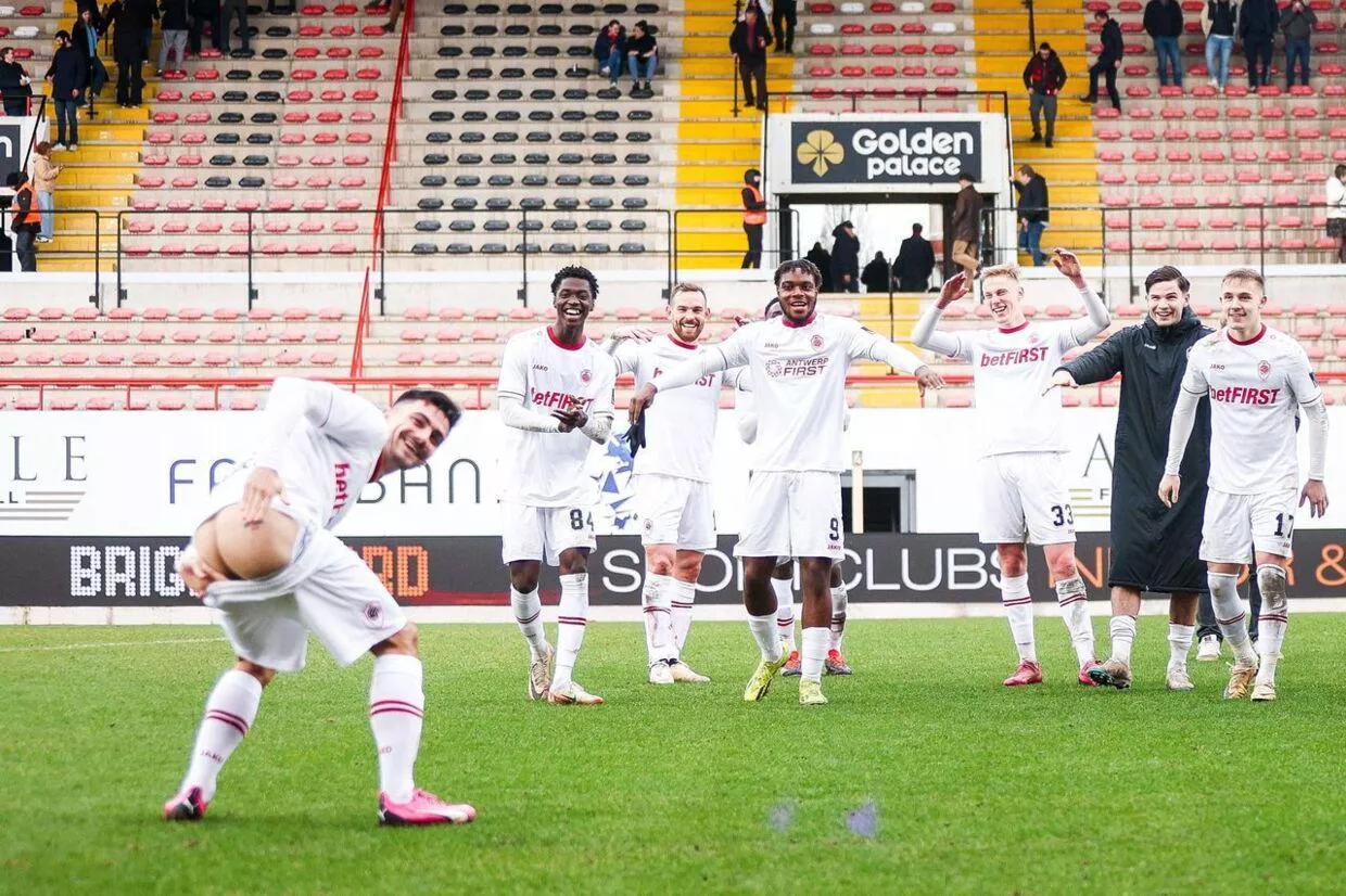 Jelle Bataille celebrating Antwerpens win 4-0 over RWDM posted by SonOfMargitte
