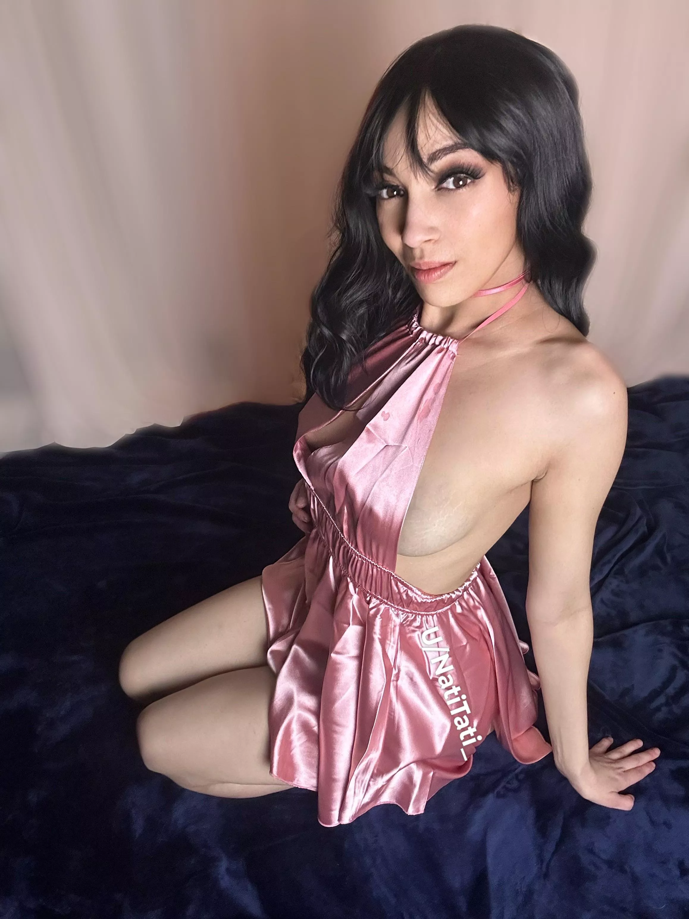 Just a peek🫣 posted by NatiTati_