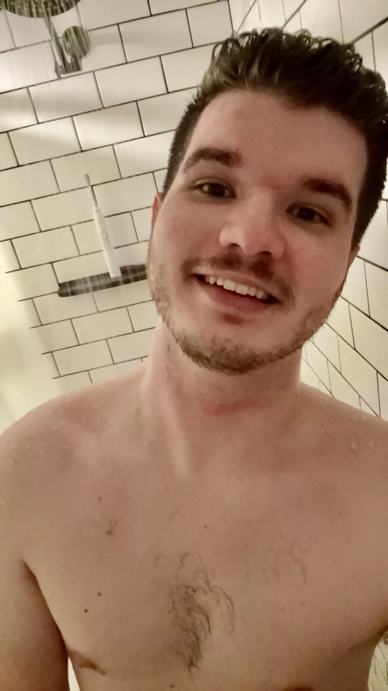 Morning or night showers?🚿🧼 posted by _SBert