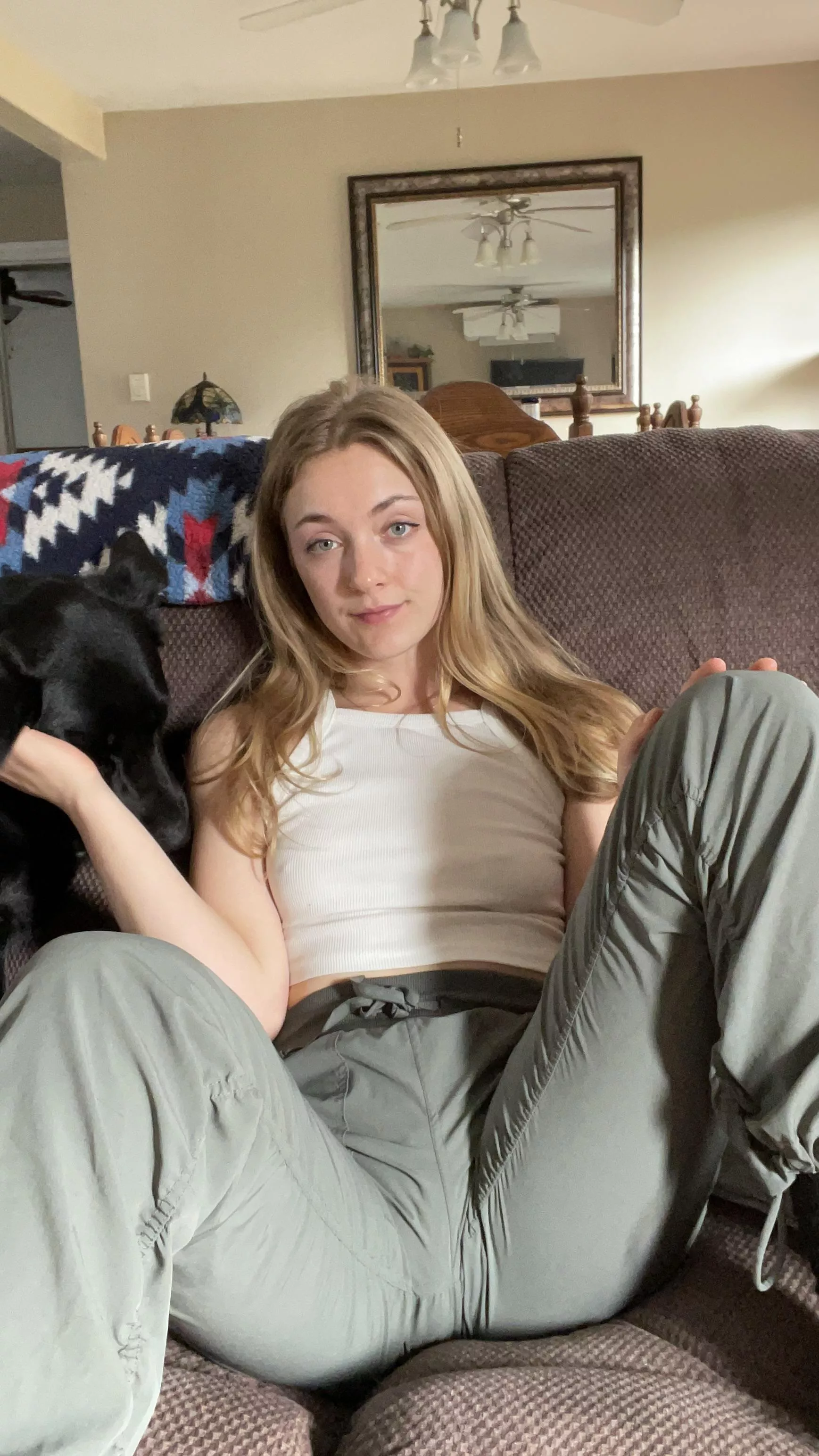 Natalie Grace (@nextdoornatalie.1) posted by LimissLilbliss