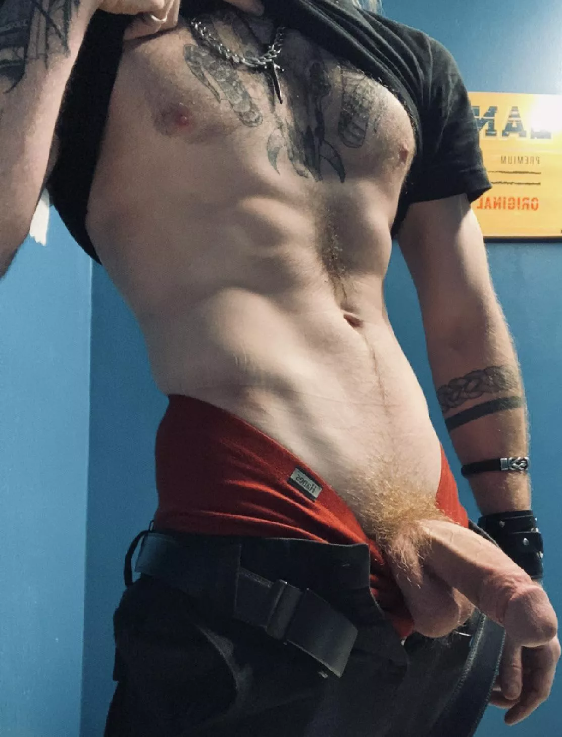 Oh hey posted by Chodie_Thicc