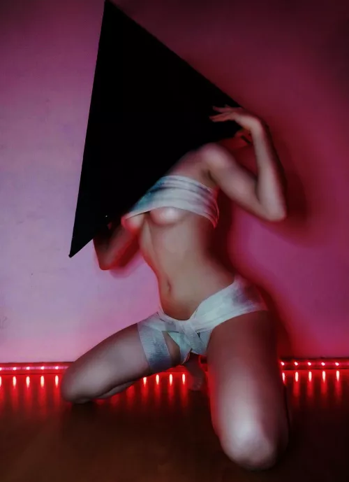 Piramid head by kinkynoiz by KinkyLucife