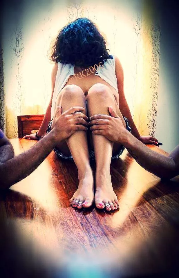 Put your hands on my knees and think of me as a book you have been dying to read. posted by Rk2006_