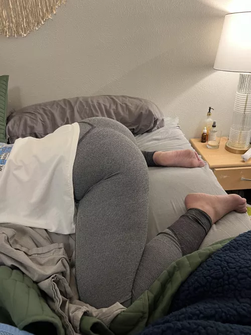 Sometimes you just have to stretch it out by Astraea_ann