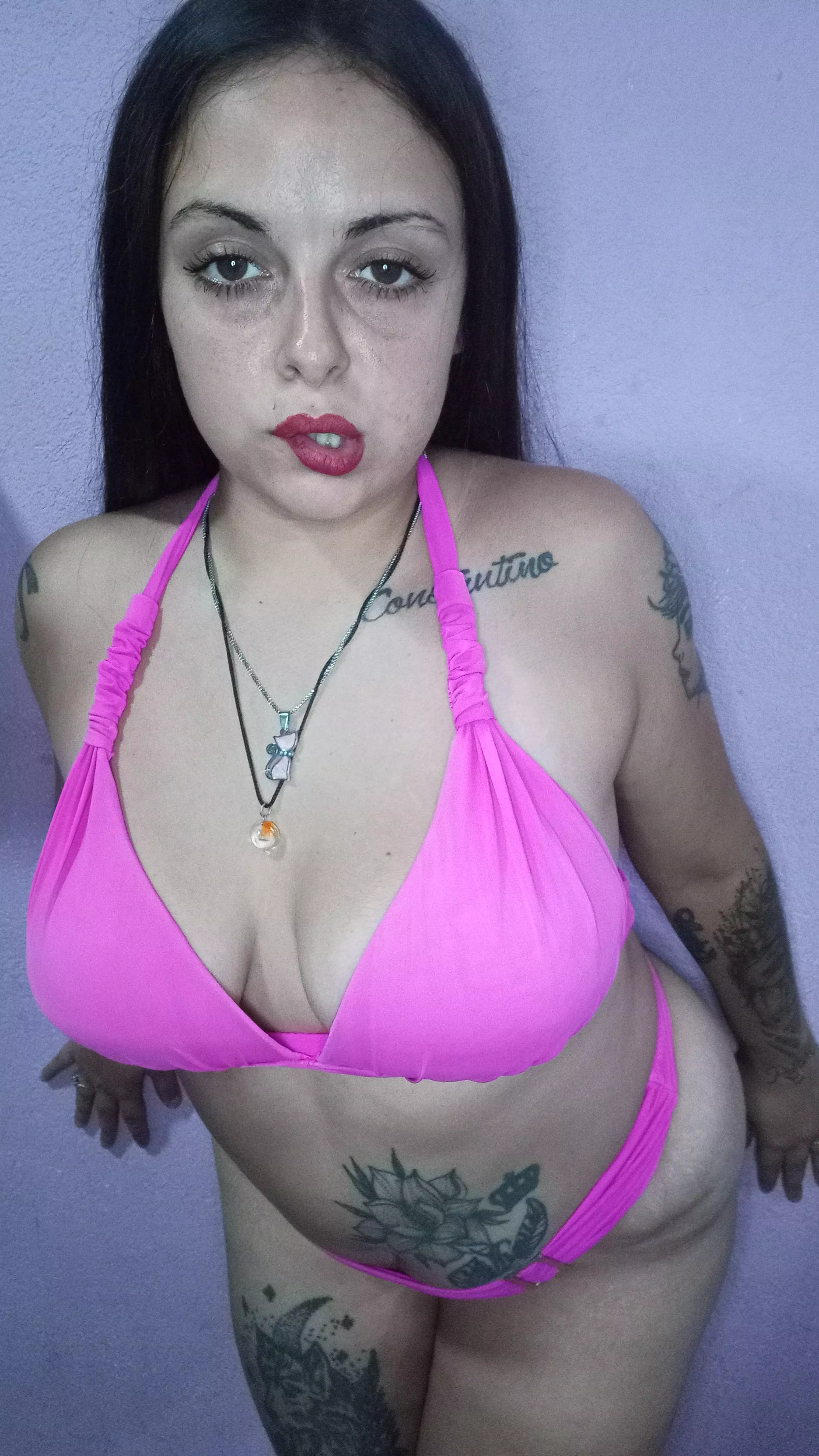 The pink is perfect for me, what do you think... posted by Charlottevipp