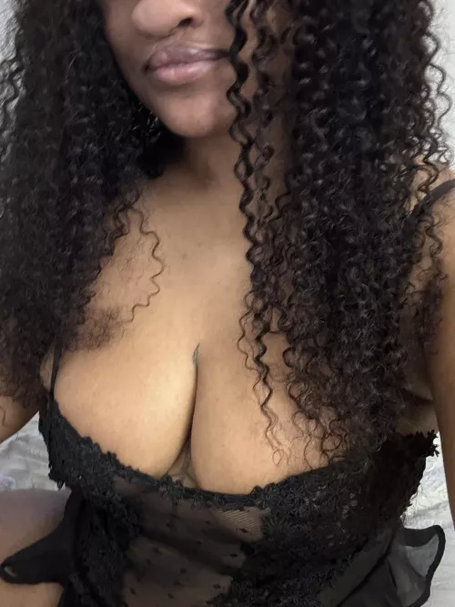 Truth: do you think my lips are the same color as my nipples? by PoppyChic