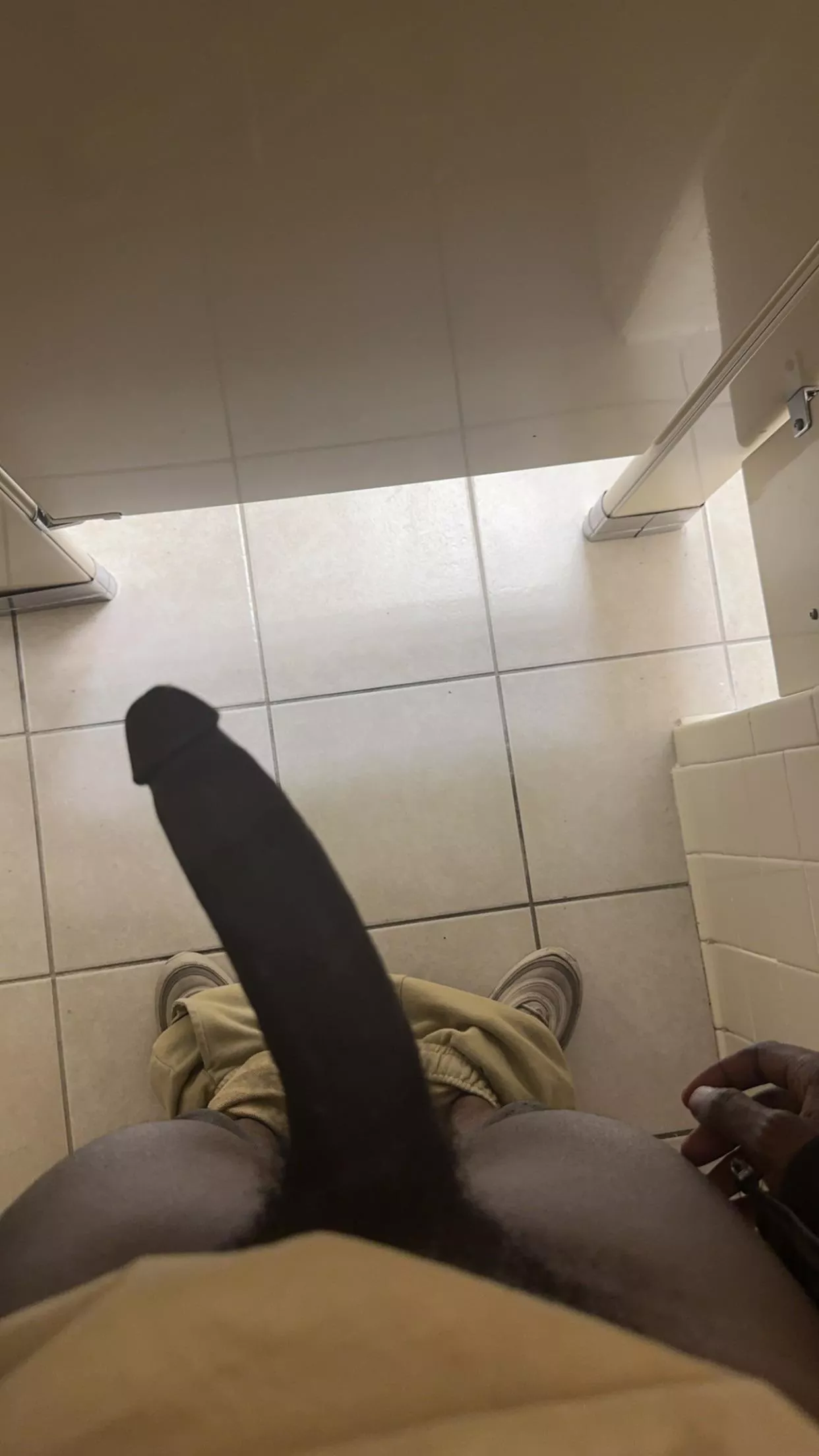 who can take it balls deep posted by hungyungtall