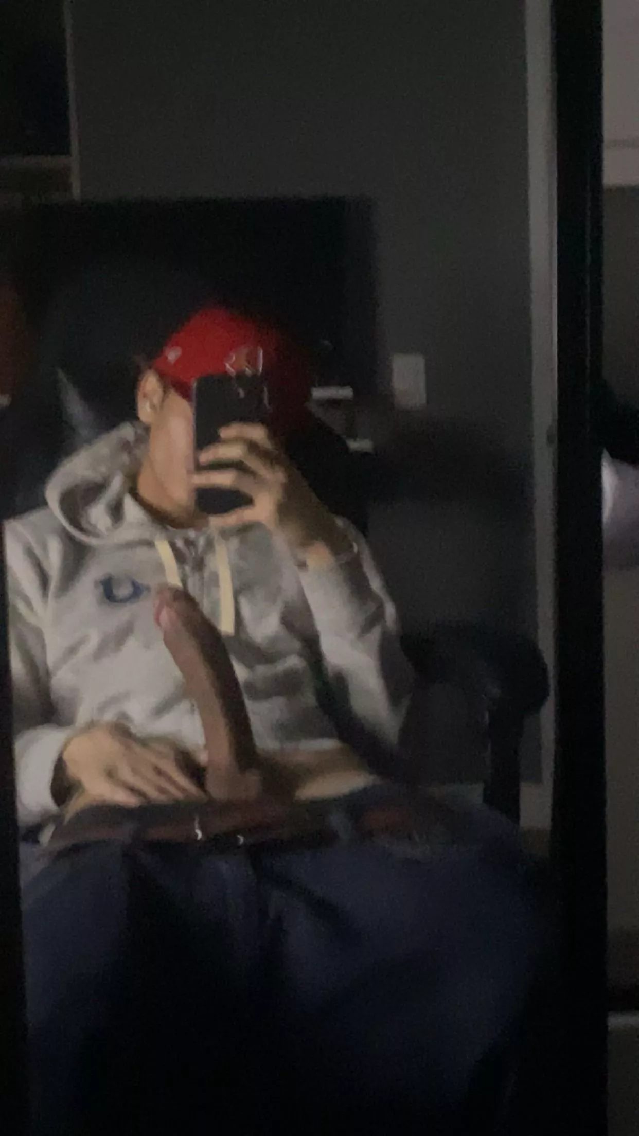 Would you sit on it ? (18) posted by undercover_shh