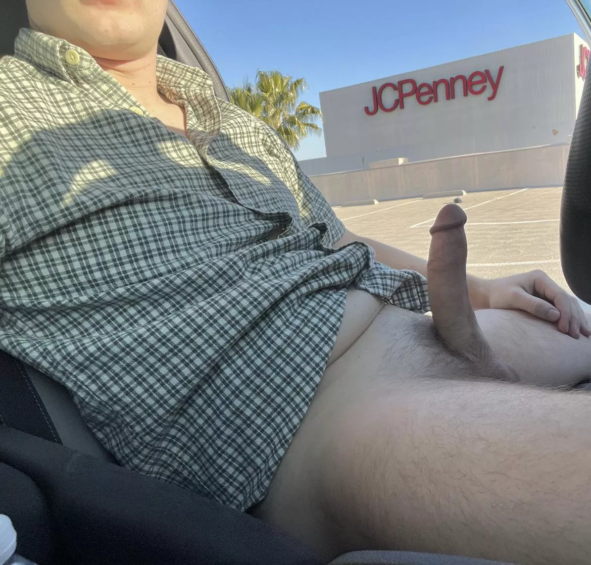 18 public cock posted by martinadler404