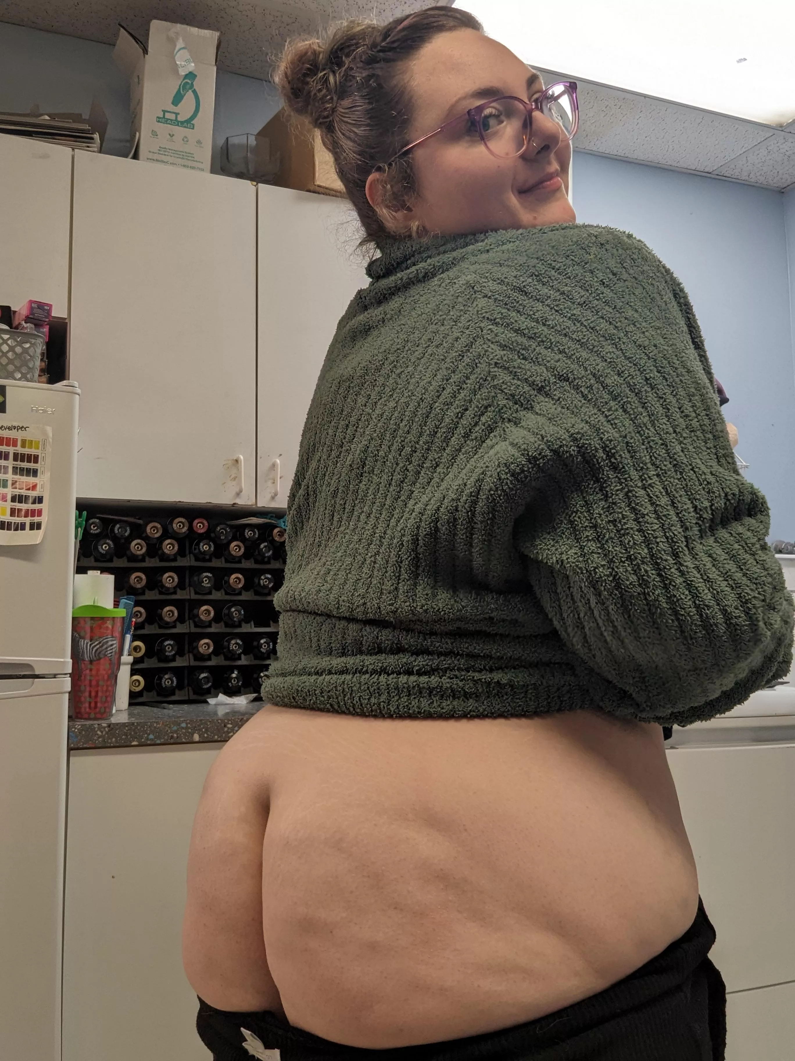 A little after work booty posted by kcharm27