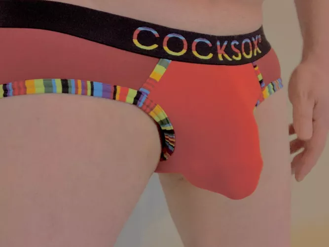 After That Amazing Win Sunday, It Only Seems Right To Wear Red Again For The Celebration! ❤️💛 [38][M] by D-L-Big-Boy