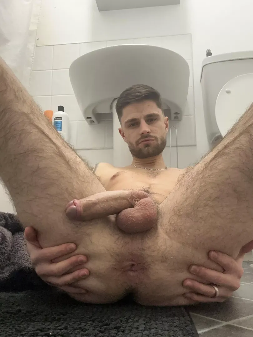 Be My Valentine? 🥰😜 posted by HOTUKDILF