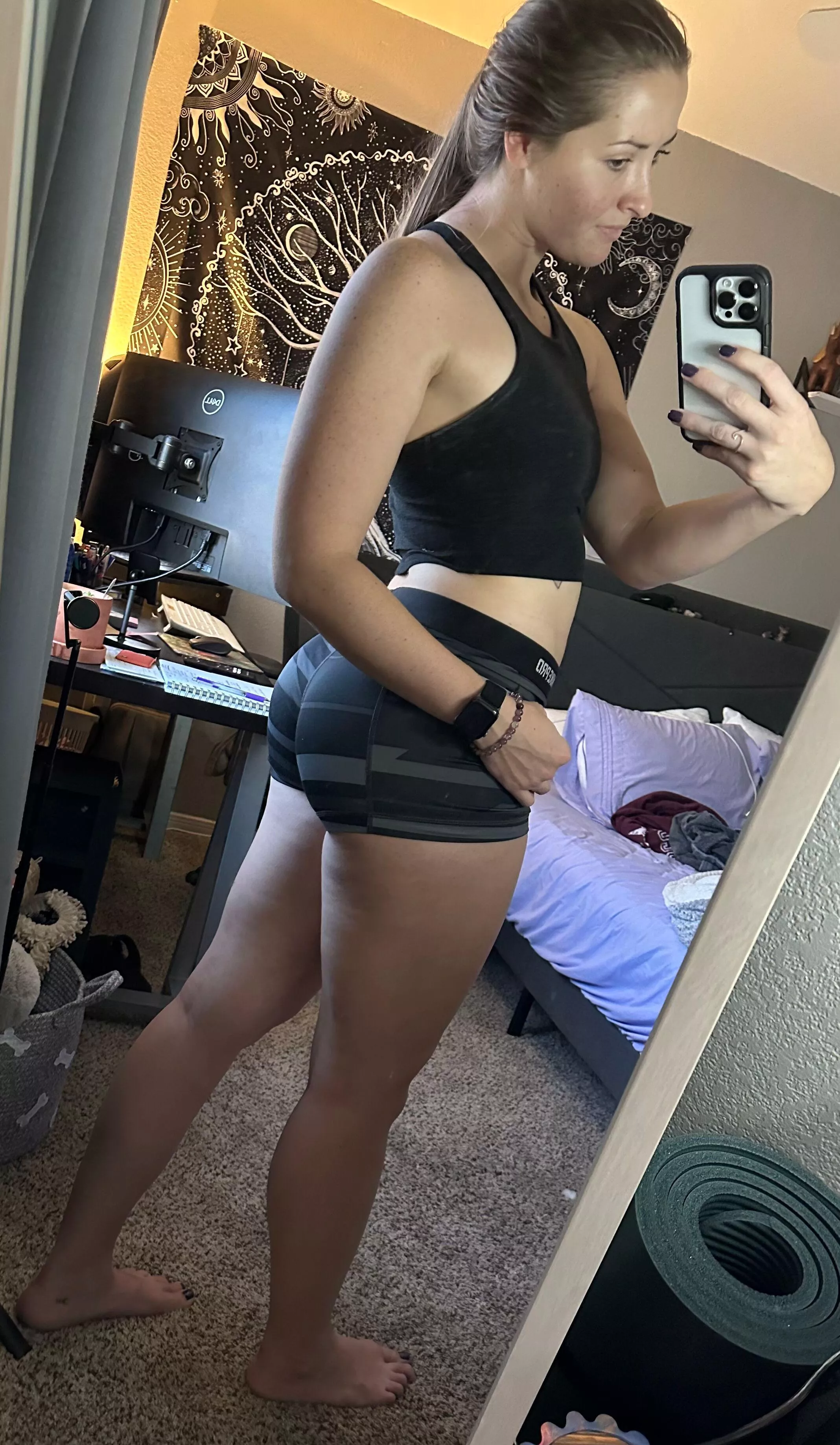 Cannot get enough of sharing for all the booty lovers out there posted by cumwcourt