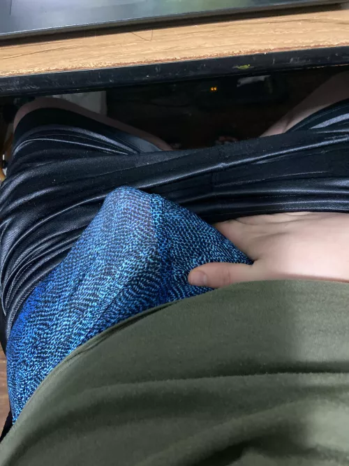 Could this 23 virgin cock get a kiss for Valentine’s? by CheckItOut3450
