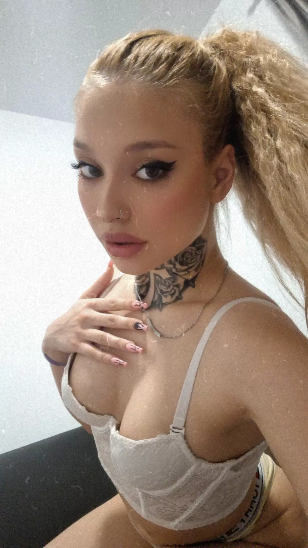 Do you want your gf to wear this sleepwear? posted by Designer_Brief_9365