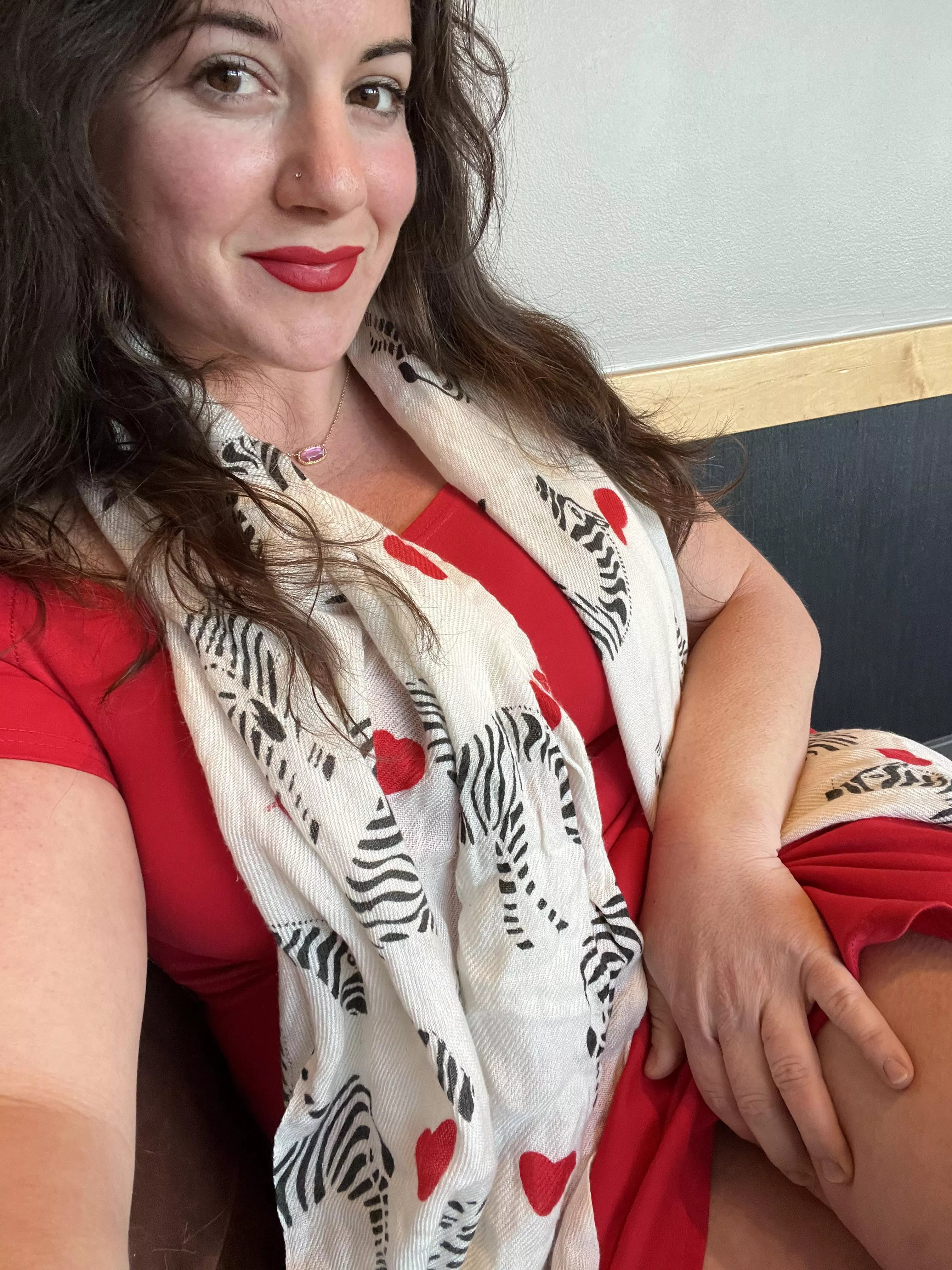 Happy _alentines Day! I’ll give you the V later! posted by HelloLanna_XO